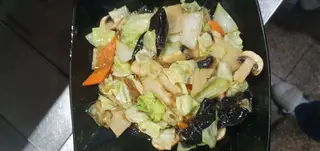 Salada Lo Lomchai