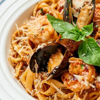 Паста з морепродуктами (350г)