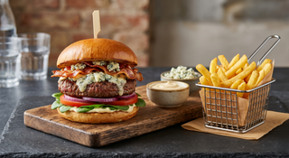 Blue Cheese Burger, cartofi prăjiți