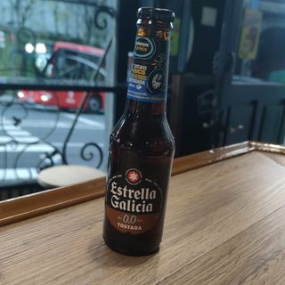 estrella Galicia 00 tostada 