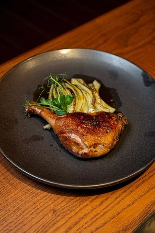 Утиная голень/ Pulpă de Rață