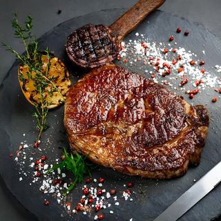 Bife de Vazia Grelhada ao molho