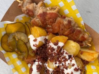 Бараболька із шашличком (280g)