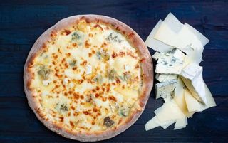 Pizza Quattro Formaggi