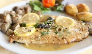 Пилешко филе в сусамов сос (350г)