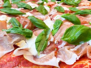 Crudo e bufala 1/4 teglia