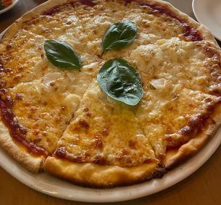 Pizze margherita (33 cm.)
