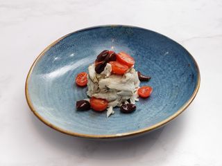 Insalata di branzino pomodorini e olive