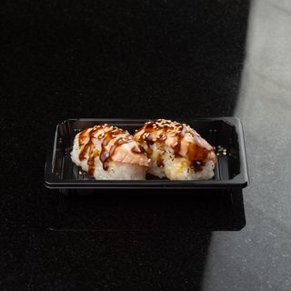 43S. Niguiri De Salmón Flameado (2 Uds.)