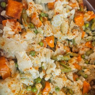 Col y verduras salteadas