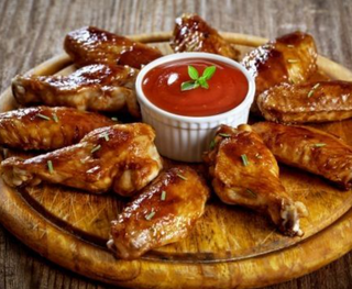 Menú Alitas (6 Uds.)