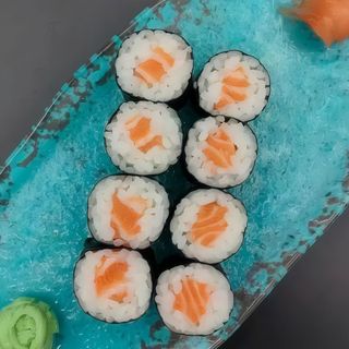 MAKI SALMÓN