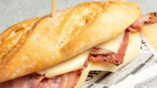 Bocata de queso y bacon