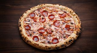 Піца піканте з курячим філе