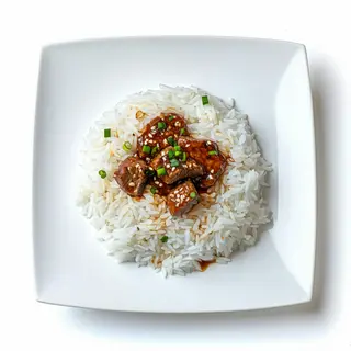 Plato De Arroz Con Carne De Ternera