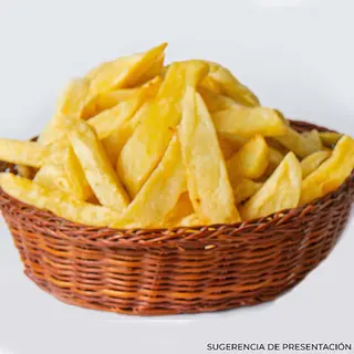 Patatas fritas caseras grandes