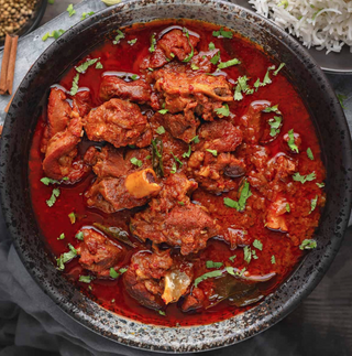 Plato curry principal vindaloo muy picante