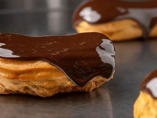 Еклер Маскарпоне (70g)