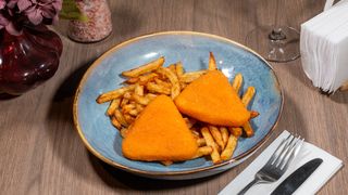 CASCAVAL PANE CU CARTOFI PRAJITI