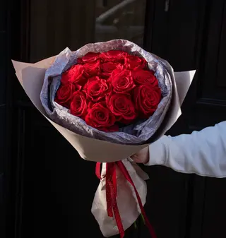 SPARKLING ROSES