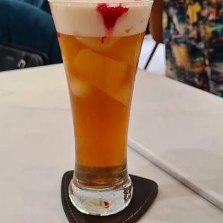 Ice tea fruits rouge