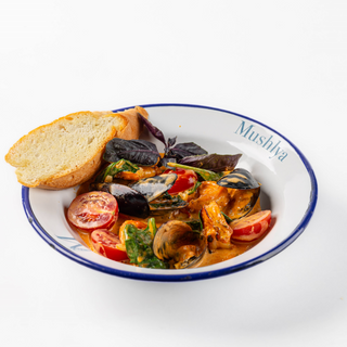 Креветка Тигрова з Чилійськими мідіями у вершковому соусі ( 200/15 )