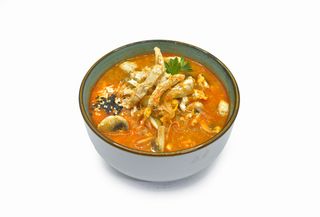 Том ям с курицей 