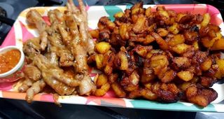 Patte De Poulet + Alloco