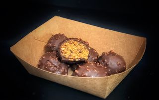 Бонбон Фъстъчко