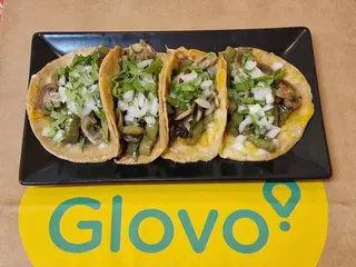 Taco De Nopal Y Champis (4 uds.)