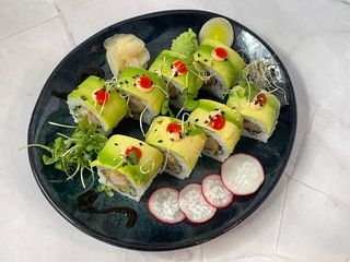 Dragon Rolls 8 unidades