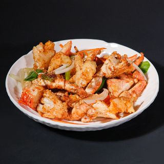 Granchio con sale e pepe