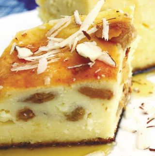 Placinta cu branza si stafide