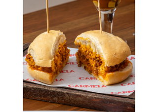 Salchicha de cerdo & huevos