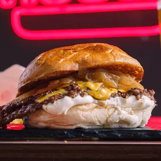 Hamburguesa Bomberman