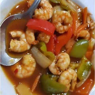 77. Verduras con gambas