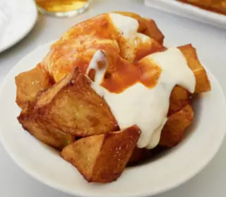 Patatas Braviolis