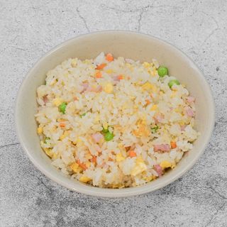 Arroz Frito Tres Delicias