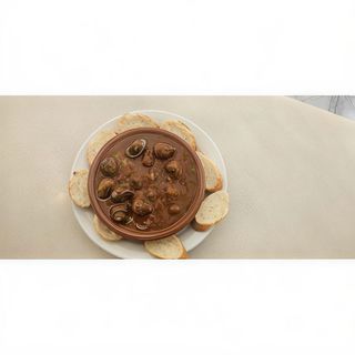 Caracoles En Salsa (450 G.)