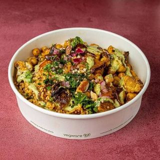 Grão e Tempeh Dourados com Confit de Tomate