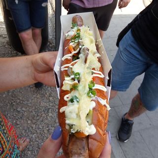 Hot-dog mexico mega, 2szt parówki, bułka 40 cm z papryczkami jalapenno