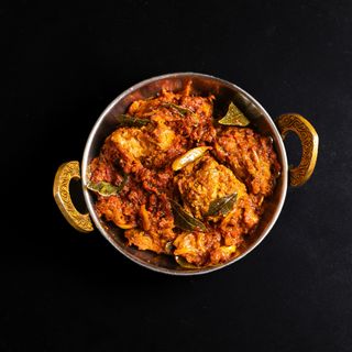 BHUNA LAMB*  Without gravy / Senza salsa