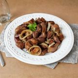 Пилешки сърца и дробчета с лук и печурки (450г)