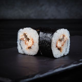 Хосомаки с угрем