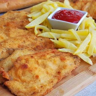 Filete de pollo empanado 