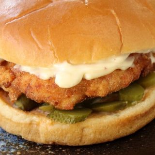 Hamburguesa Con Pollo Y Bacon