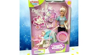 Кукла Барби с коляской