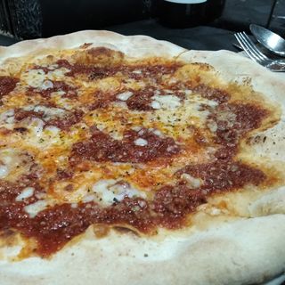 Pizza Bolognesa (33 Cm.)