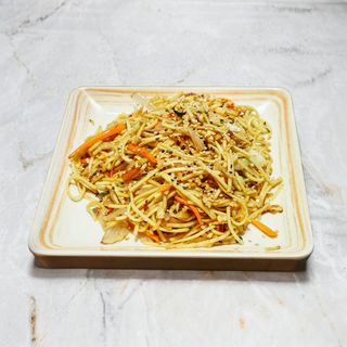 Chaumin z kurczakiem