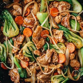 112 - Chop Suey com carne de porco
